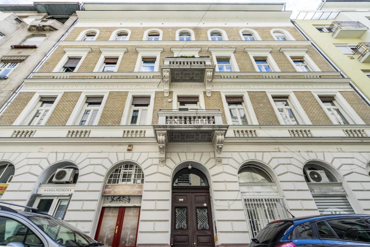 City Centre Apartment Budapeste Exterior foto